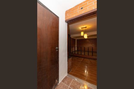 Casa para alugar com 180m², 3 quartos e 1 vaga Casa para alugar com 180m², 3 quartos e 1 vagaÁrea de Serviço