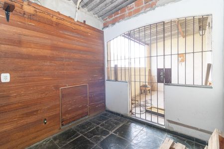 Casa para alugar com 180m², 3 quartos e 1 vaga Casa para alugar com 180m², 3 quartos e 1 vagaStudio - Varanda