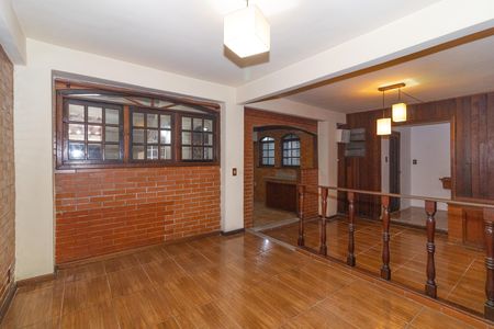 Casa para alugar com 3 quartos, 180m² em Padre Miguel, Rio de Janeiro