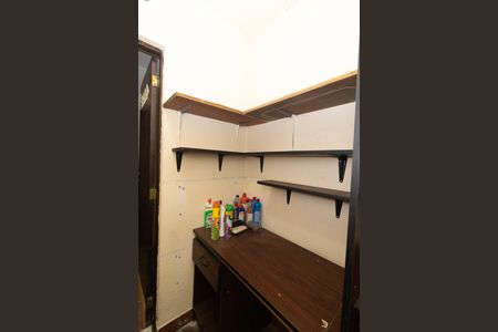 Casa para alugar com 180m², 3 quartos e 1 vaga Casa para alugar com 180m², 3 quartos e 1 vagaQuarto de Serviço