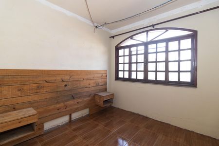 Casa para alugar com 180m², 3 quartos e 1 vaga