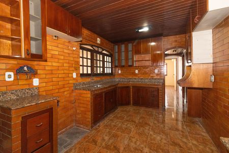 Casa para alugar com 180m², 3 quartos e 1 vaga Casa para alugar com 180m², 3 quartos e 1 vagaCozinha