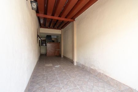 Casa para alugar com 180m², 3 quartos e 1 vaga Casa para alugar com 180m², 3 quartos e 1 vagaGaragem