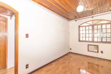 Casa para alugar com 180m², 3 quartos e 1 vaga