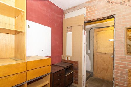 Casa para alugar com 180m², 3 quartos e 1 vaga Casa para alugar com 180m², 3 quartos e 1 vagaStudio - Quarto