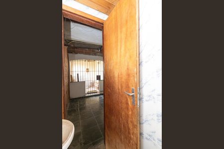Casa para alugar com 180m², 3 quartos e 1 vaga Casa para alugar com 180m², 3 quartos e 1 vagaStudio - Lavabo