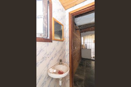 Casa para alugar com 180m², 3 quartos e 1 vaga Casa para alugar com 180m², 3 quartos e 1 vagaStudio - Lavabo