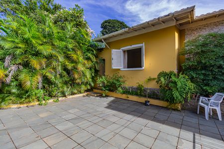 Casa para alugar com 170m², 3 quartos e 1 vaga Casa para alugar com 170m², 3 quartos e 1 vagaQuintal