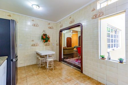 Casa para alugar com 170m², 3 quartos e 1 vaga Casa para alugar com 170m², 3 quartos e 1 vagaCozinha