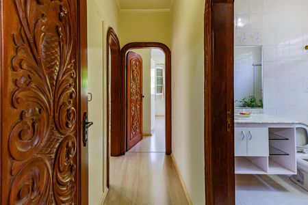 Casa para alugar com 170m², 3 quartos e 1 vaga Casa para alugar com 170m², 3 quartos e 1 vagaCorredor