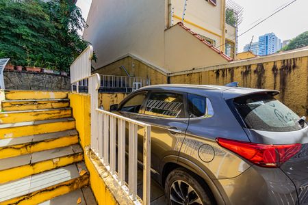 Casa para alugar com 170m², 3 quartos e 1 vaga Casa para alugar com 170m², 3 quartos e 1 vagaGaragem