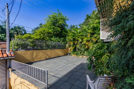 Casa para alugar com 170m², 3 quartos e 1 vaga Casa para alugar com 170m², 3 quartos e 1 vagaQuintal