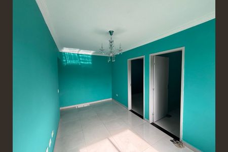 Sala de apartamento para alugar com 2 quartos, 62m² em Jardim Fanganiello, Ferraz de Vasconcelos