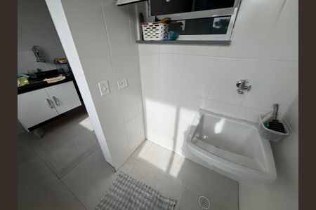 Apartamento para alugar com 62m², 2 quartos e 1 vagaÁrea de Serviço