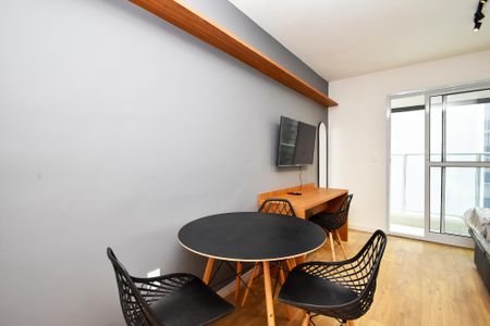 Studio para alugar com 25m², 1 quarto e sem vaga Studio para alugar com 25m², 1 quarto e sem vagaStudio