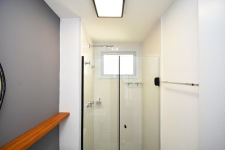 Studio para alugar com 25m², 1 quarto e sem vaga Studio para alugar com 25m², 1 quarto e sem vagaBanheiro social