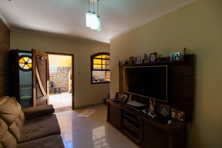 Casa para alugar com 120m², 3 quartos e 2 vagas