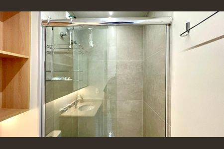 Studio para alugar com 27m², 1 quarto e sem vaga Studio para alugar com 27m², 1 quarto e sem vagaBanheiro da Suíte