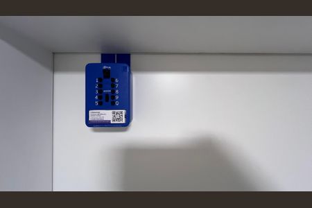 Studio para alugar com 27m², 1 quarto e sem vaga Studio para alugar com 27m², 1 quarto e sem vagaLockbox
