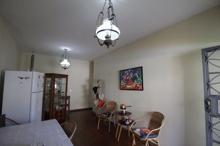 Sala de casa à venda com 4 quartos, 1400m² em Cinquentenario, Belo Horizonte