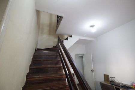 Casa à venda com 1400m², 4 quartos e 5 vagasSala