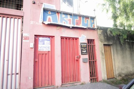 Casa à venda com 1400m², 4 quartos e 5 vagasPlaca Instalada 25/05 Código XPPD - 49