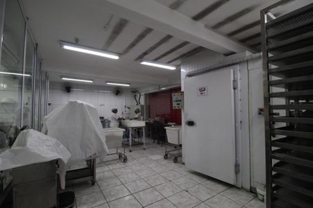 Casa à venda com 1400m², 4 quartos e 5 vagasÁrea comum