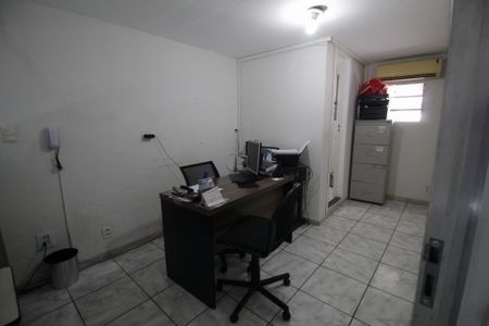 Casa à venda com 1400m², 4 quartos e 5 vagasÁrea comum