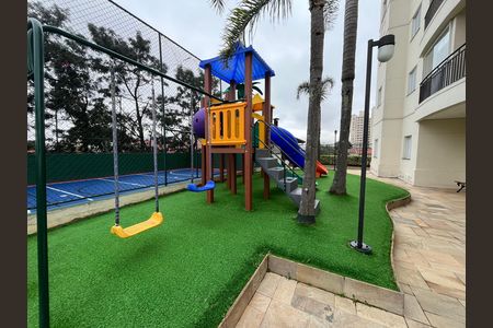 Apartamento à venda com 64m², 3 quartos e 2 vagasÁrea comum - Playground