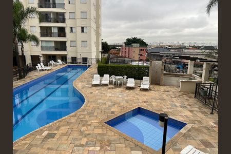 Apartamento à venda com 64m², 3 quartos e 2 vagasÁrea comum - Piscina