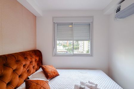 Studio para alugar com 28m², 1 quarto e sem vaga Studio para alugar com 28m², 1 quarto e sem vagaQuarto