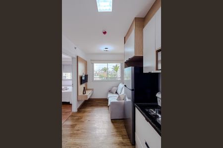 Studio para alugar com 28m², 1 quarto e sem vaga Studio para alugar com 28m², 1 quarto e sem vagaCozinha