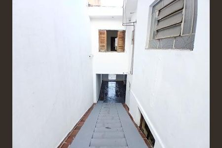 Casa à venda com 227m², 3 quartos e 4 vagas