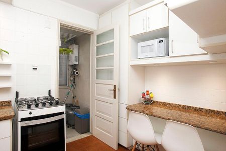 Apartamento à venda com 70m², 2 quartos e sem vagaCozinha