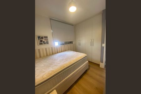 Apartamento à venda com 160m², 3 quartos e 2 vagas Apartamento à venda com 160m², 3 quartos e 2 vagasQuarto