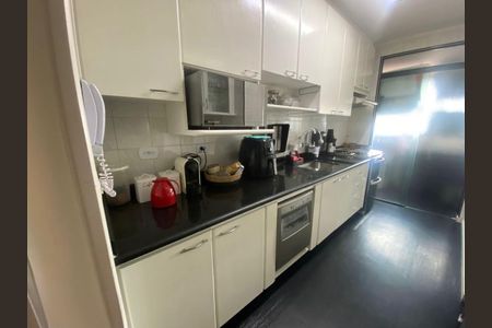 Apartamento à venda com 160m², 3 quartos e 2 vagas Apartamento à venda com 160m², 3 quartos e 2 vagasCozinha