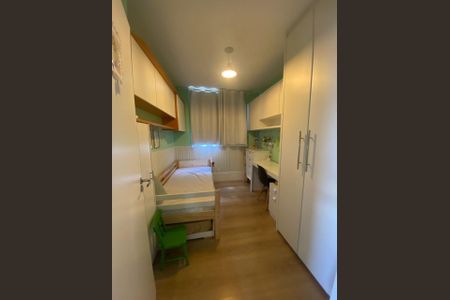 Apartamento à venda com 160m², 3 quartos e 2 vagas Apartamento à venda com 160m², 3 quartos e 2 vagasQuarto