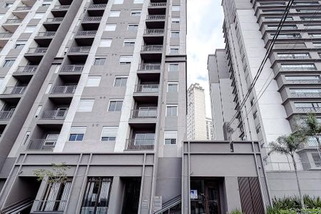 Studio para alugar com 28m², 1 quarto e sem vaga Studio para alugar com 28m², 1 quarto e sem vagaFachada