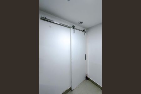 Studio para alugar com 28m², 1 quarto e sem vaga Studio para alugar com 28m², 1 quarto e sem vagaBanheiro