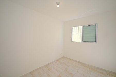 Quarto de casa para alugar com 1 quarto, 32m² em Vila Pirajussara, São Paulo