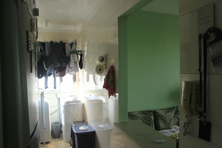 Apartamento à venda com 45m², 2 quartos e 1 vagaCozinha e lavanderia