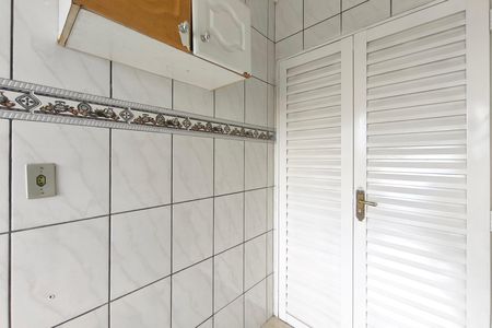 Casa para alugar com 90m², 3 quartos e 1 vagaÁrea de Serviço