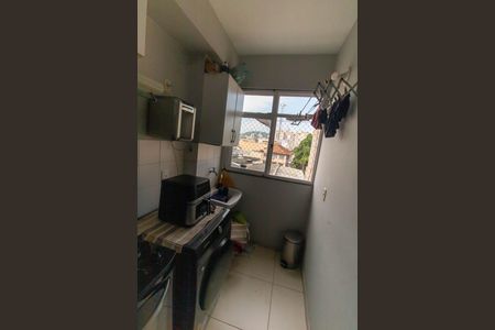 Apartamento à venda com 62m², 2 quartos e 1 vaga Apartamento à venda com 62m², 2 quartos e 1 vagaCozinha e Área de Serviço