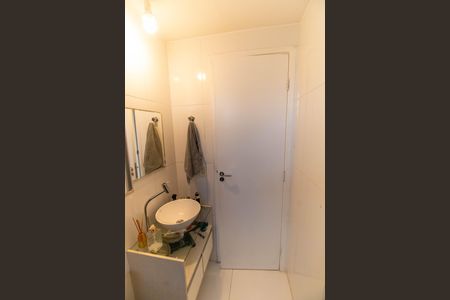 Apartamento à venda com 62m², 2 quartos e 1 vaga Apartamento à venda com 62m², 2 quartos e 1 vagaBanheiro