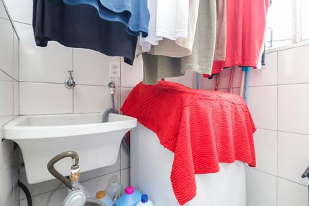 Apartamento para alugar com 58m², 2 quartos e 1 vagaÁrea de Serviço