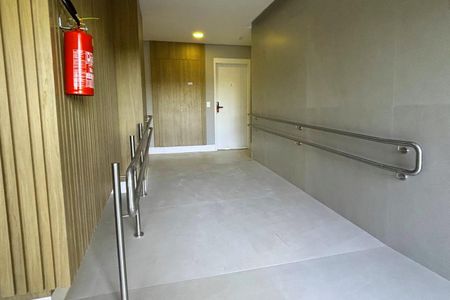 Apartamento à venda com 61m², 2 quartos e 1 vagaÁrea comum Hall de entrada 