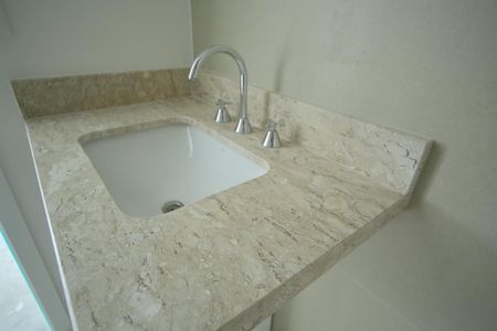 Apartamento à venda com 61m², 2 quartos e 1 vagaBanheiro da Suíte 