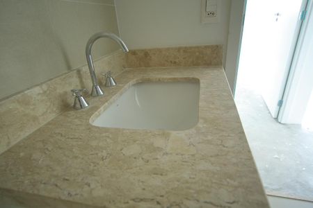 Apartamento à venda com 61m², 2 quartos e 1 vagaBanheiro Social 