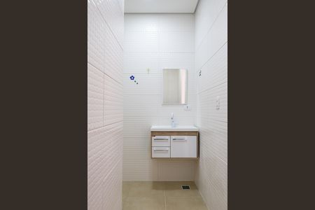 Casa à venda com 104m², 2 quartos e 1 vaga Casa à venda com 104m², 2 quartos e 1 vagaBanheiro da Suíte