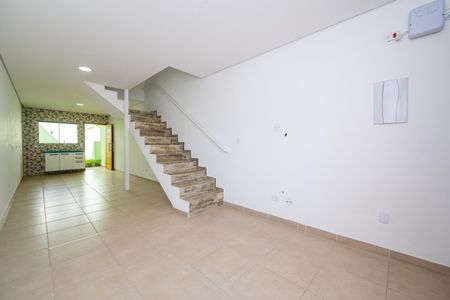 Casa à venda com 104m², 2 quartos e 1 vaga Casa à venda com 104m², 2 quartos e 1 vagaSala